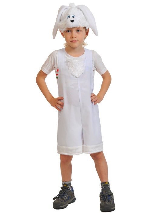 Костюм Зайчик белый ткань-плюш 2004 Костюм Зайчик белый из ткани и плюша для мальчика. В комплекте: полукомбинезон с хвостиком и шапочка с ушками