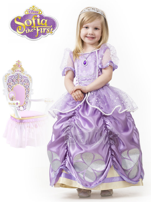 Костюм принцесса София прекрасная 7067 Великолепное лиловое платье принцесса София Прекрасная для вашей дочурки. В комплекте: платье с нижней юбкой, маленькая диадема и красивый кулон.